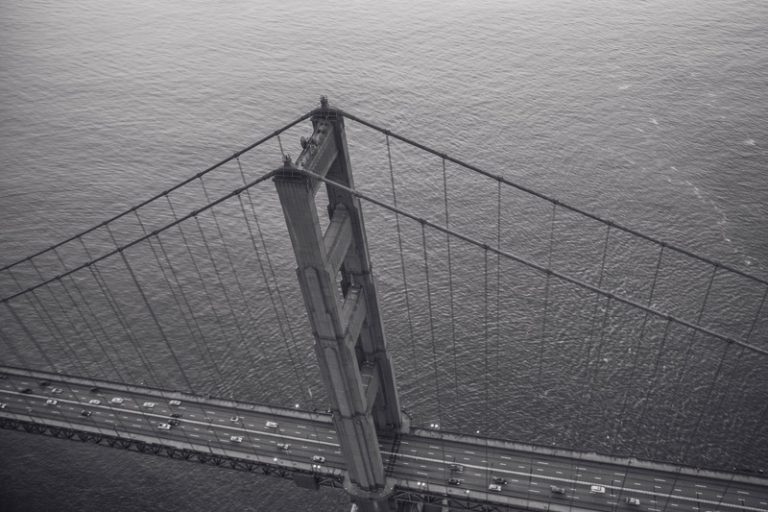 water black and white fog bridge golden gate bridge san francisco 101734 pxhere.com